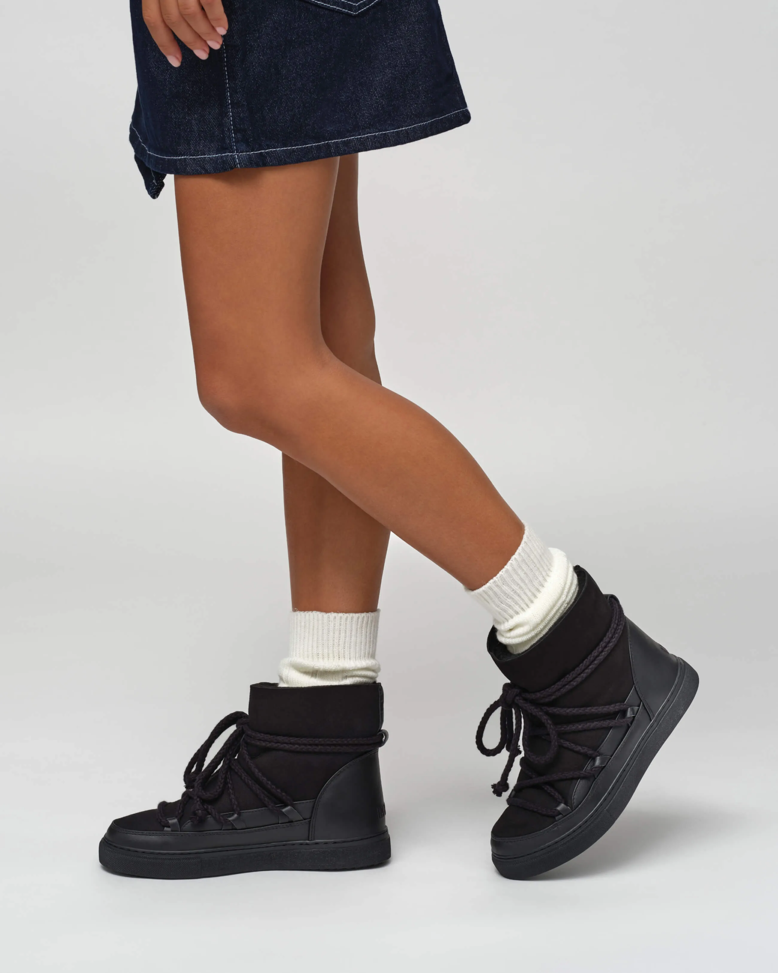  Classic Sneaker Women Black 