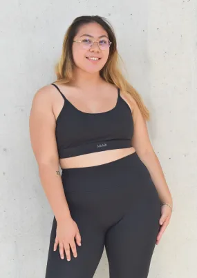 Essentials Sports Bra - Oreo