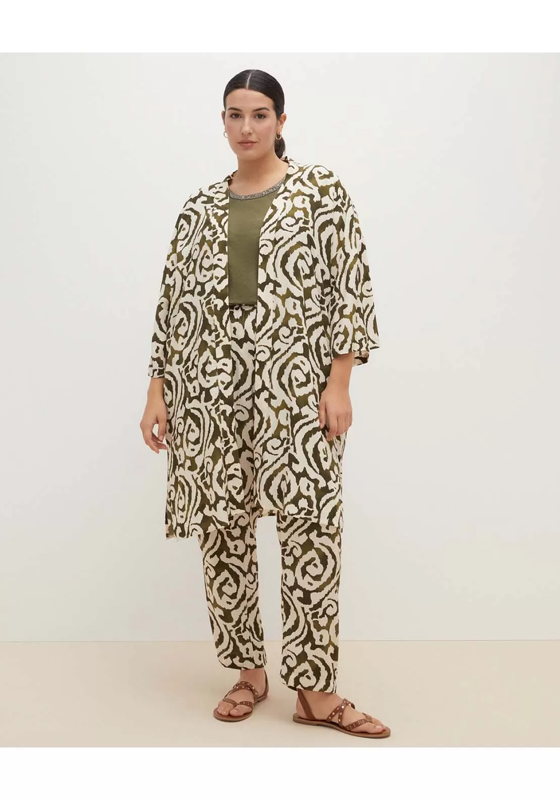 French sleeve women's kimono