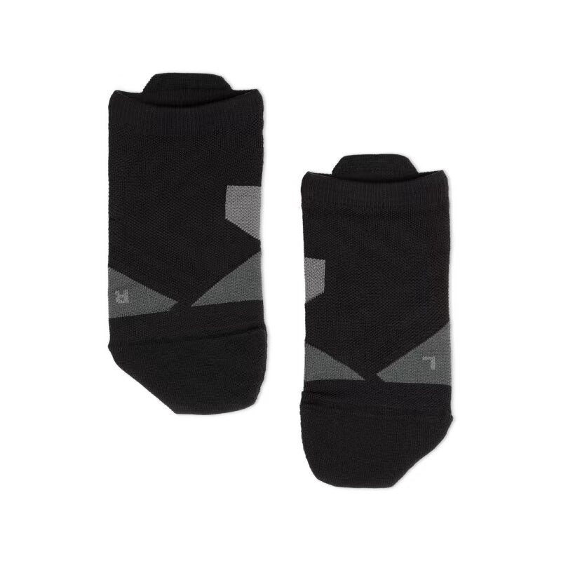 On Women's Low Running Sock - Black/Shadow