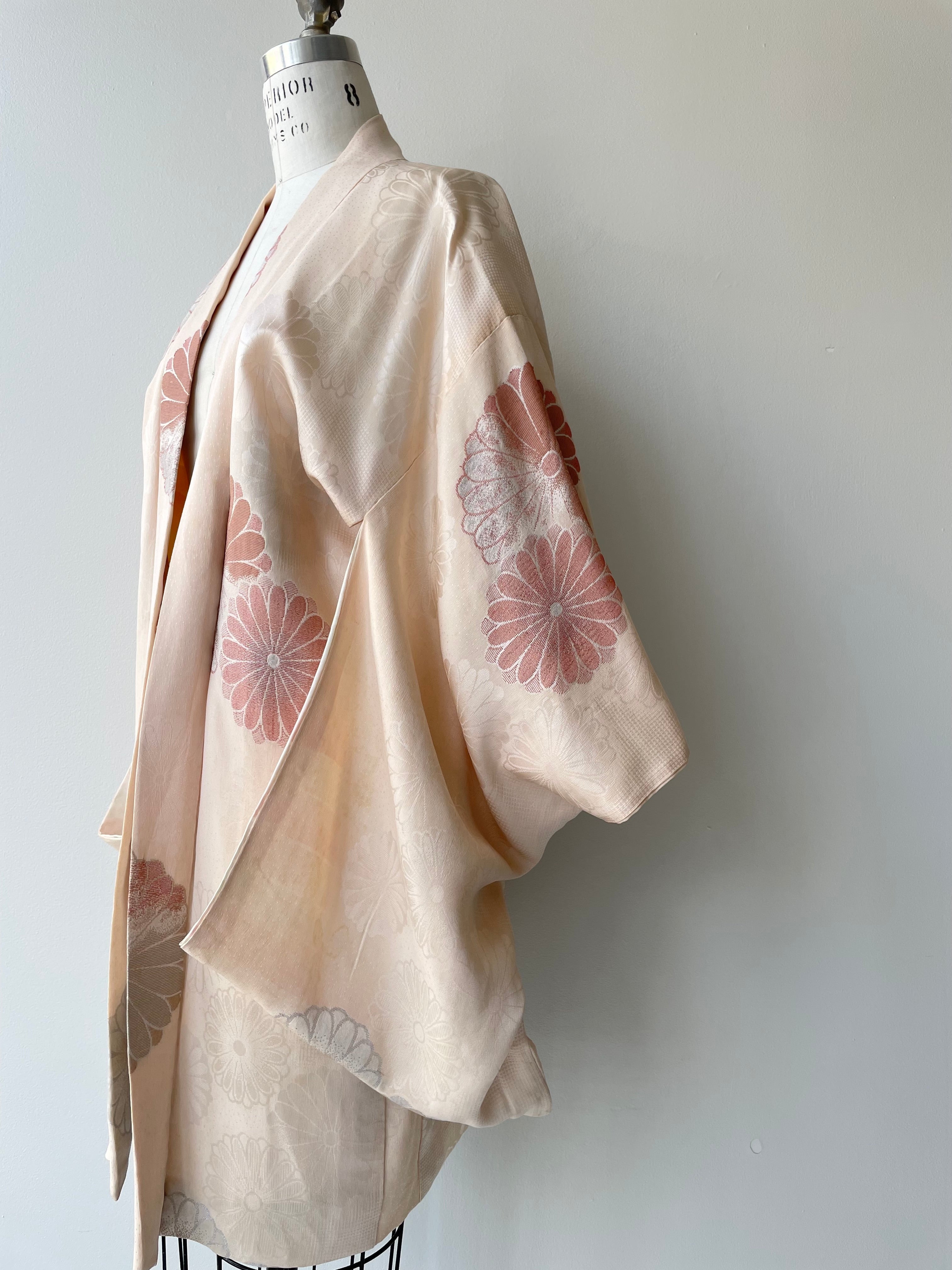 Sasayaku Silk Haori