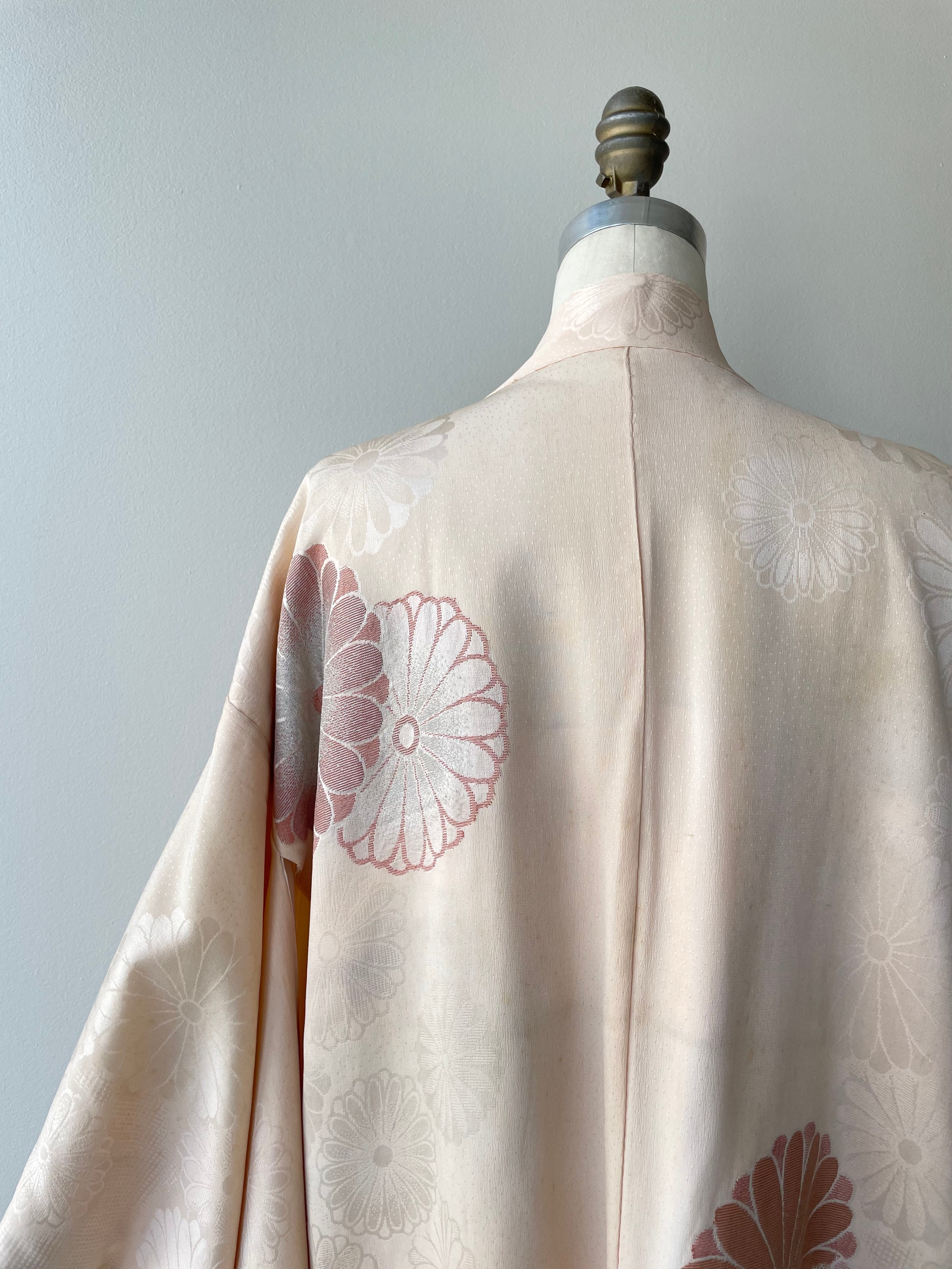 Sasayaku Silk Haori