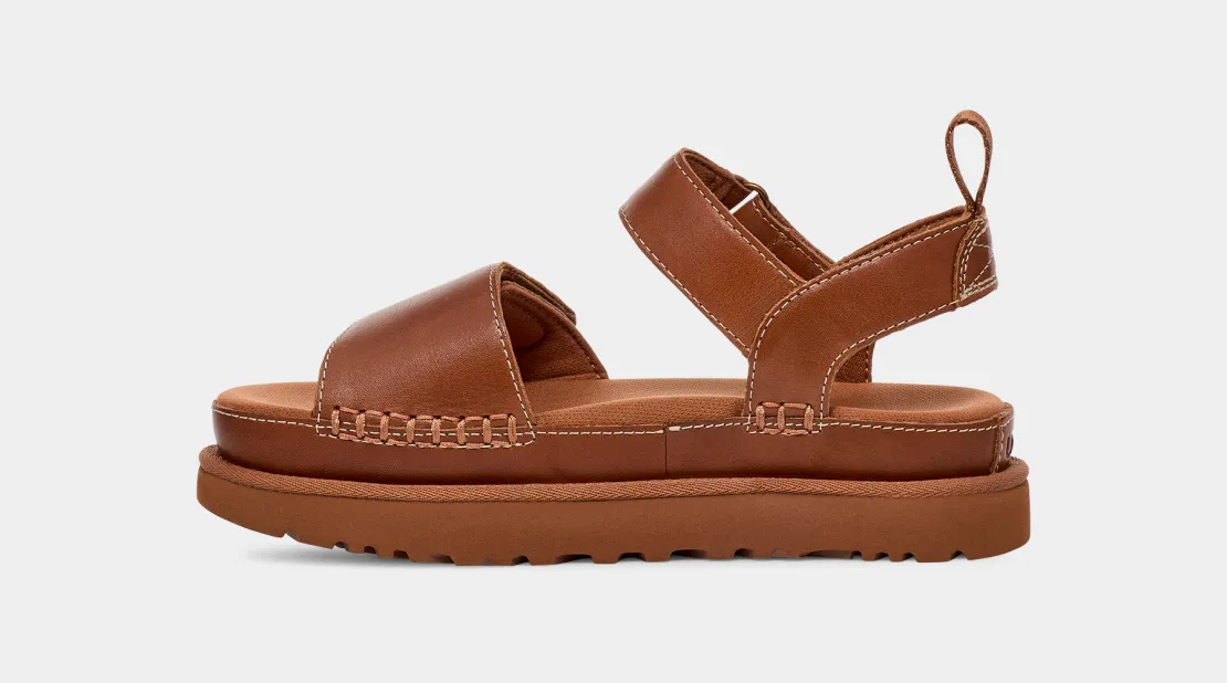 UGG Goldenstar Tan