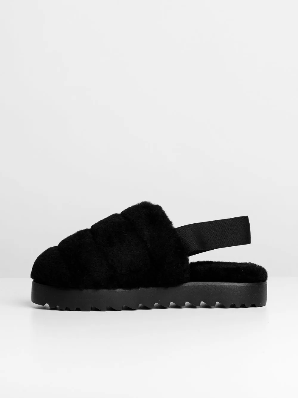 UGG WOMENS UGG SUPER FLUFF SLIPPER  - CLEARANCE