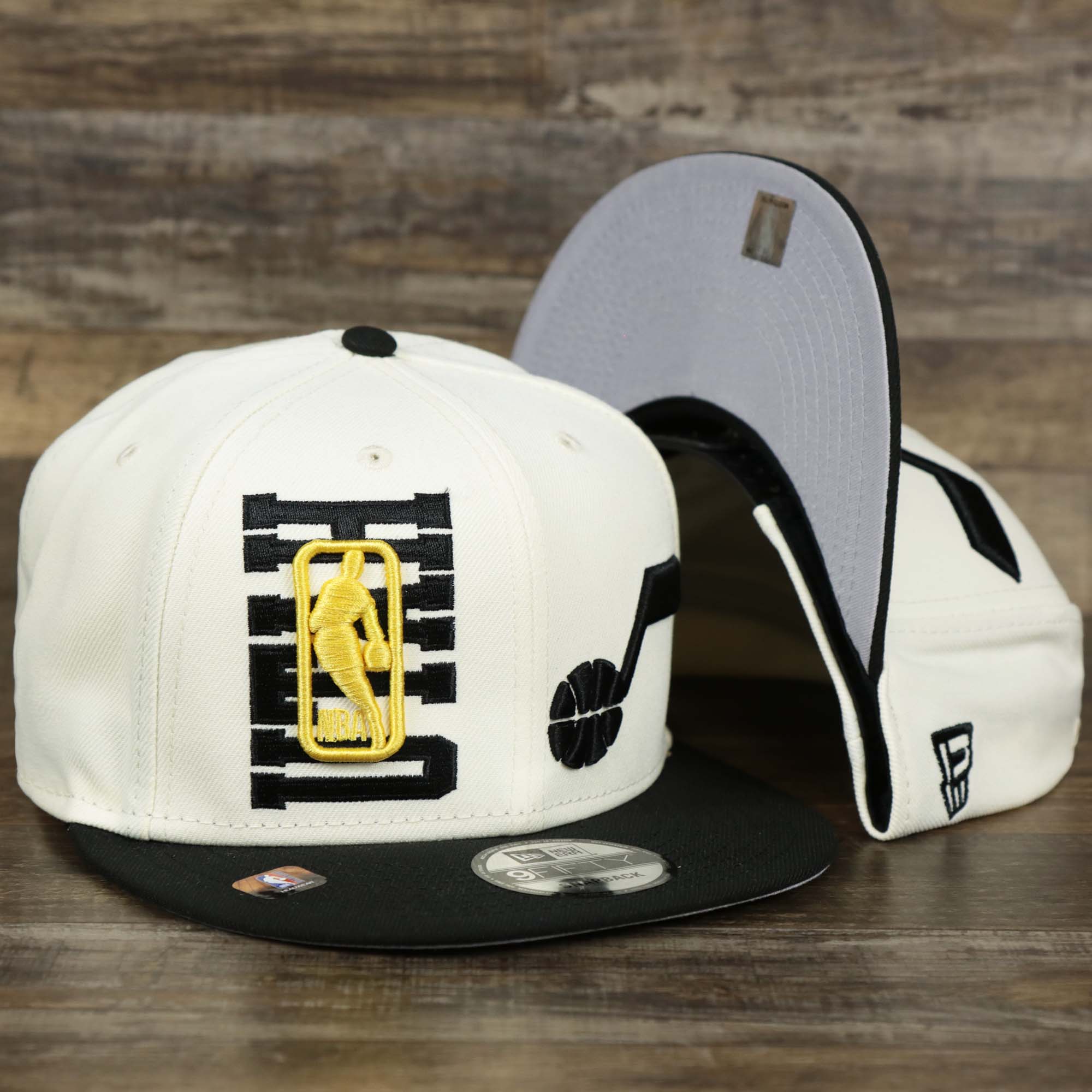 Utah Jazz NBA 2022 Draft Gray Bottom 9Fifty Snapback | New Era Cream/Black